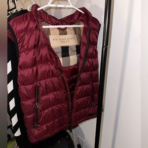 Burberry Vest men’s Medium